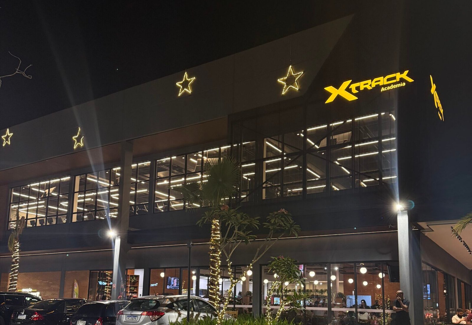 Nova unidade da XTRACK em São José dos Campos recebe projeto fitness e equipamentos da Iron Kraft
