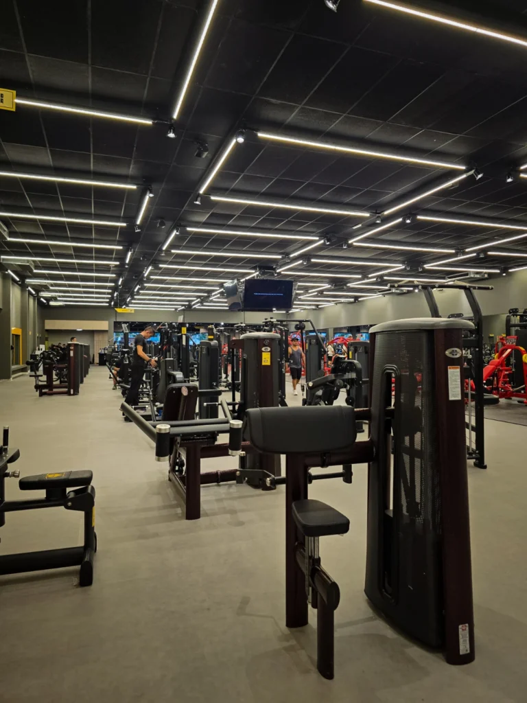 Equipamentos Iron Kraft na XTRACK Pindamonhangaba